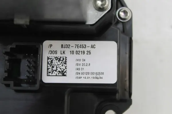 Vaihteenvalintamoduuli OEM BJ32 7E453 AC Range Rover Evoque image 5