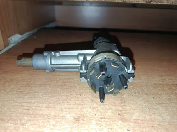Fechadura de ignição com chave OEM 893905851D para Audi 80 B4 image 3