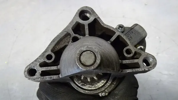 Motor de arranque Peugeot 307 2.0 HDI CS1177-2 image 2