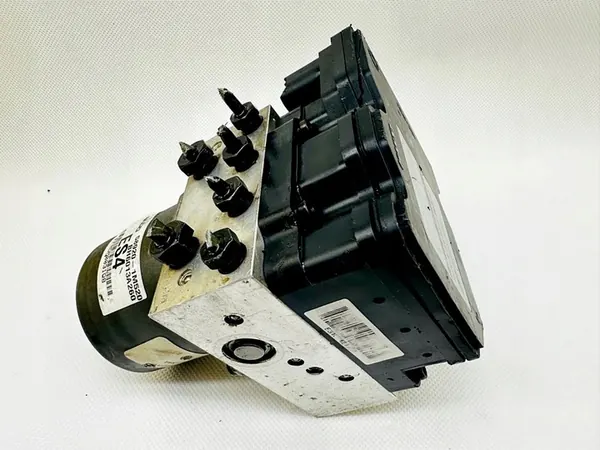 ABS Pomp KIA HYUNDAI 58920-1M520 image 2