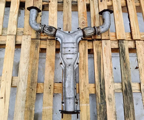 Silencieux avant Y-Pipe Nissan 350Z Infiniti G35 image 2