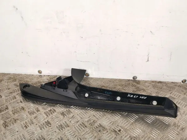 Garniture de coffre Toyota RAV4 OEM 7608742050 - Occasion image 3