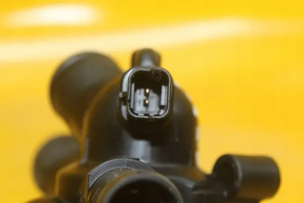 Thermostat Housing Citroen DS3 Peugeot 1.6 THP V753452180-08 image 8