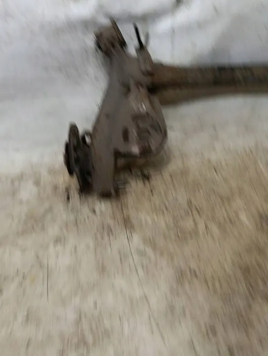 Poutre d'essieu arrière Suzuki SX4 S-Cross OEM FLS17492 image 6
