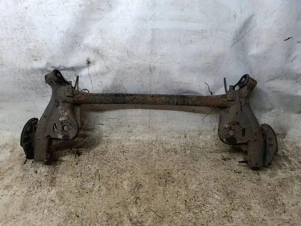 Poutre d'essieu arrière Suzuki SX4 S-Cross OEM FLS17492 image 8