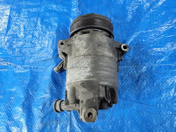 Opel Astra H AC-kompressor OEM 13297442 1.6 XER image 3