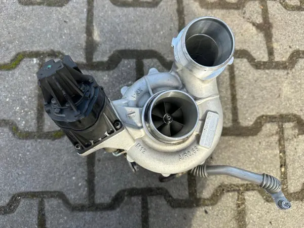 Turbo BMW usado OEM 7852372 para M5 F90 image 2