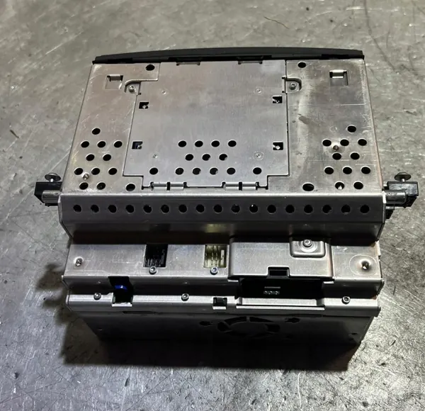 Mercedes COMAND CD-Wechsler OEM A2098207289 Gebraucht image 5