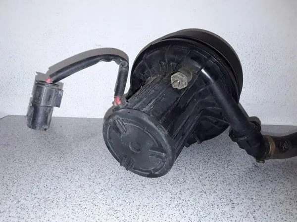 Bränslepump OEM 11727514953 för BMW 5 Touring E61 image 3