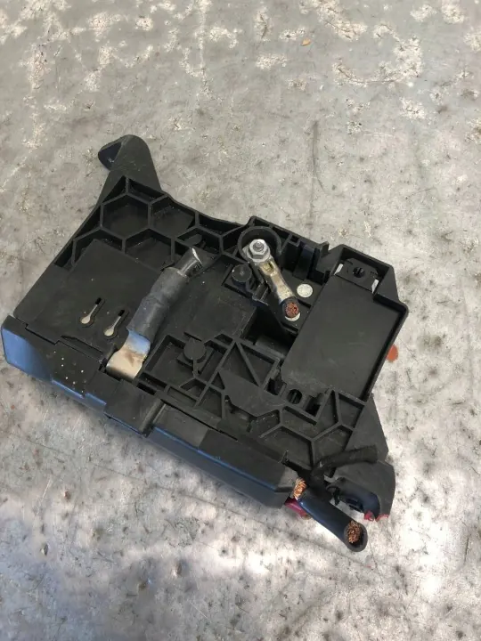 Module Distribution Batterie Audi Q5 Hybride OEM 8R0915513BBILI image 3