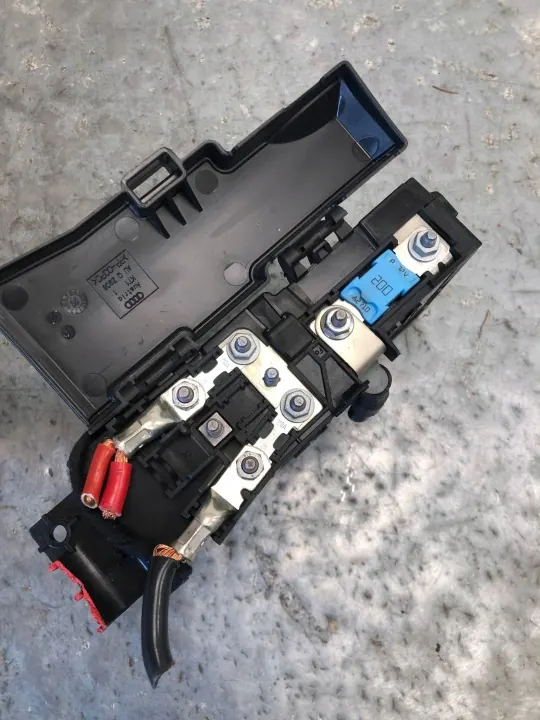 Module Distribution Batterie Audi Q5 Hybride OEM 8R0915513BBILI image 4