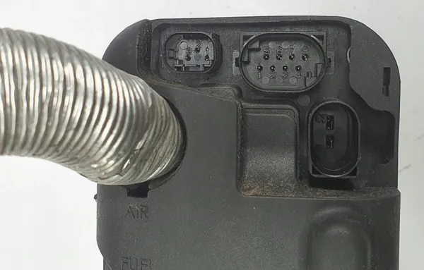 Webasto Lämmitys OEM 9024094B Land Rover Range Rover Sportille image 7