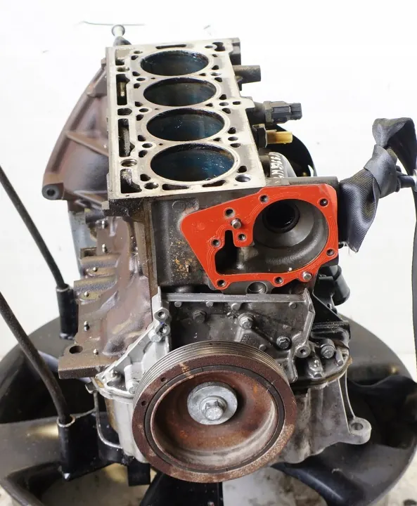 Motorblock Undersida Renault Scénic II 1.6 16V K4M766 image 4