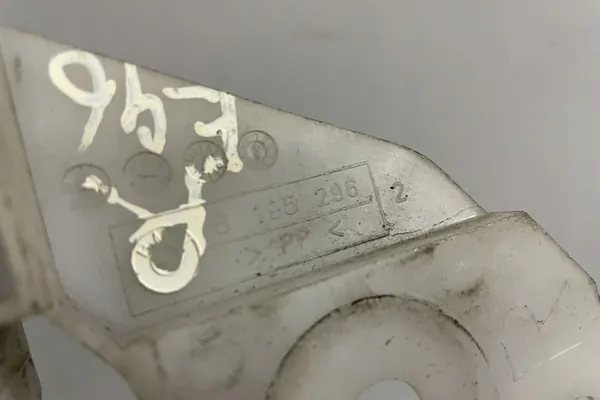 Deslizamento traseiro direito do para-choque BMW 3 (E46) 2000 image 2