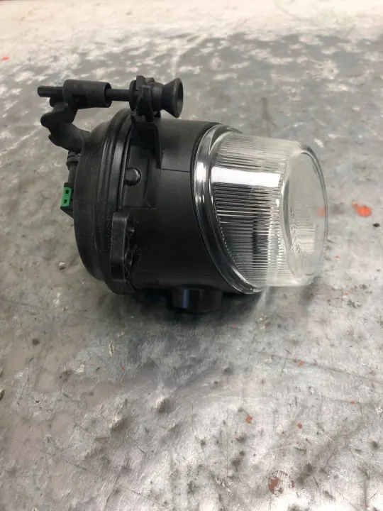 Phare Halogène Gauche Avant Mercedes W212 OEM A2128200956 image 3
