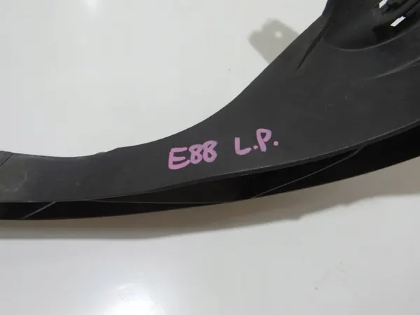 Corrediça de fixação farol esquerdo dianteiro BMW E87 OEM 7148761 image 3