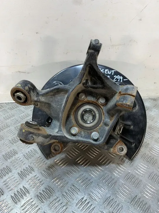 Buje rueda trasera Subaru OE FBZ27210 - Usado image 8