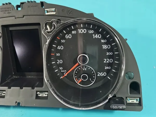Snelheidsmeter VW Passat B7 2.0 TDI CFF 3AA920870D image 3