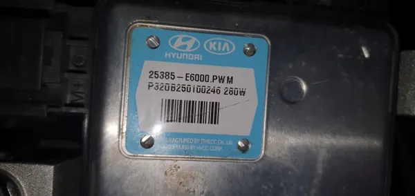 Jäähdytinpuhallin OEM 25310-E6100 Kia Optima Sonata Hybridille image 5