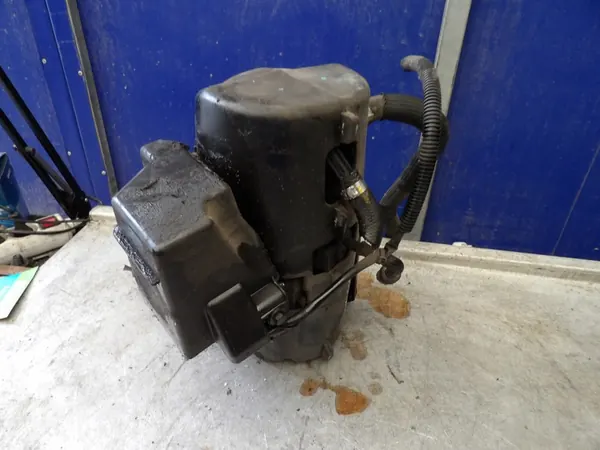 Bomba de direção assistida Fiat Scudo II 2.0D OEM image 2