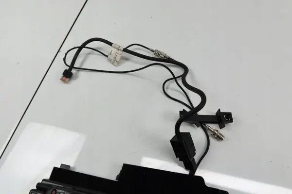 Mercedes W215 CL W220 Nokia Telefoon Harness OEM 2208200351 image 4