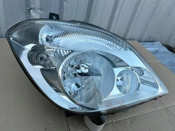 FARO DERECHO MERCEDES SPRINTER W906 06-13 A9068200261 image 2