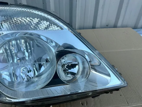 FARO DERECHO MERCEDES SPRINTER W906 06-13 A9068200261 image 5