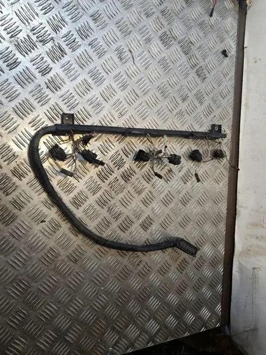 Tuyaux d'injecteur BMW X5 (E70) 3.5L 2011 OEM 7589639 image 1