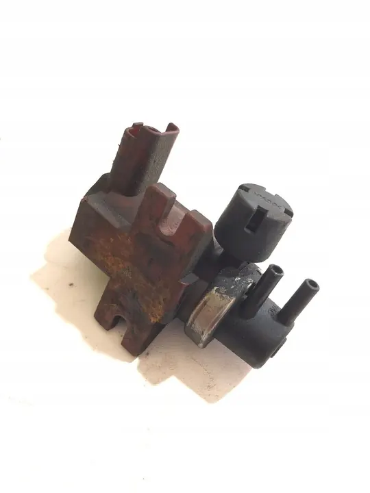 Elektromagnetisk ventil VOLVO XC90 I 2005 72832804 image 4