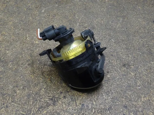 VW TOURAN SCIROCCO GOLF V FAROL DIREITO image 3