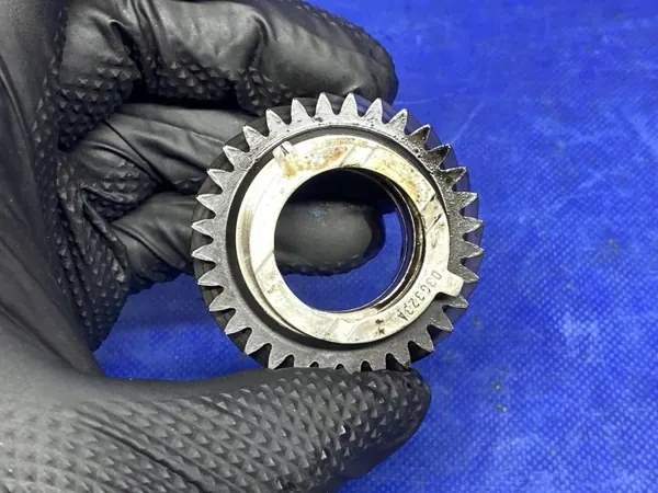Oljepump kugghjul OEM 03G103580 för VW Sharan image 7