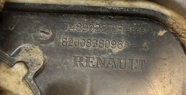 AdBlue-korkki ja Letku OEM 748902871R Renault Master III image 6
