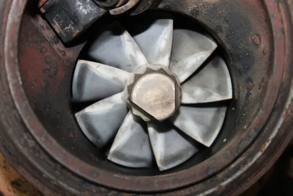 Turbo BMW F07 F10 F01 X5 E70 X6 E71 7808166 image 6