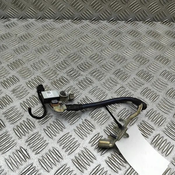 Klema minusowa VW GOLF VII Variant 5Q0915181G image 3