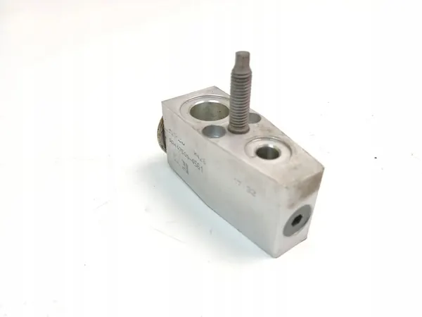 Vanne d'expansion AC Jeep Cherokee 2015 R428 image 2