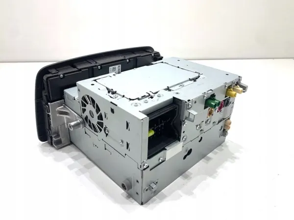 OEM A2469008413 Radio Navigatie Mercedes CLA Coupé image 3