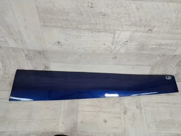 VW ID4 Dörrlist Vänster Fram OEM 11A854939D image 2