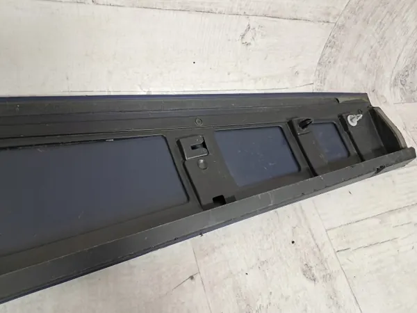VW ID4 Dörrlist Vänster Fram OEM 11A854939D image 5