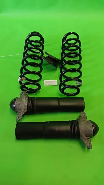 VW Passat B8 Ensemble de Ressorts de Suspension Arrière OEM 3Q0511115AK image 3