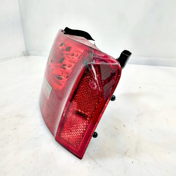 Luz Trasera Derecha Audi A5 8T 8F 8T8945096D image 2