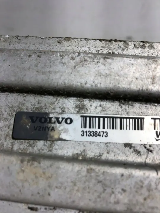 Radiateur Volvo OE 31338473 - État d'occasion image 4