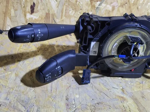 Gecombineerde schakelaar Peugeot 5008 image 2