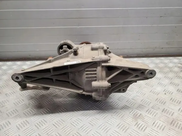Audi Q5 Differential OEM 0D2500043J - Begagnad image 4