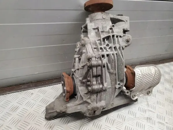 Audi Q5 Differential OEM 0D2500043J - Begagnad image 9