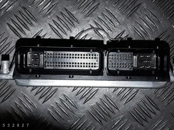 2005 Audi A4 B7 ECU 2.5 TDI 120kW 8E0907401AF image 4