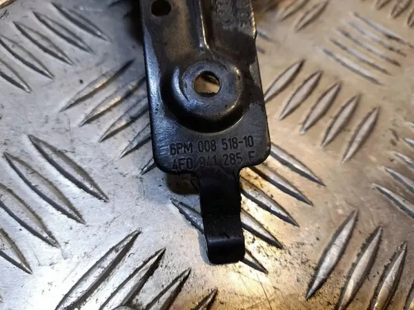 Capteur de niveau avant gauche Audi A6 (4F2, C6) 6PM008518 image 2