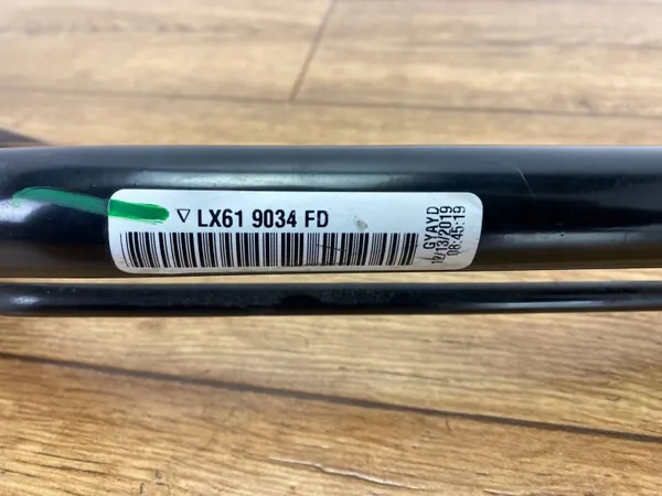 Bouchon de Remplissage OEM LX61-9034-FD pour Ford Escape/Kuga image 8