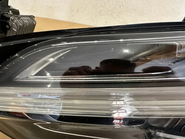 VOLVO V60 S60 KOKONAISIA FULL LED AJOVALOT 32338001 32338003 image 3