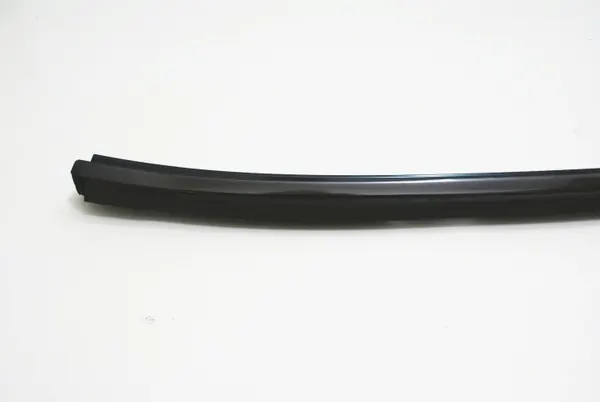 Joint pare-brise avant gauche OEM Mercedes SL R230 image 3