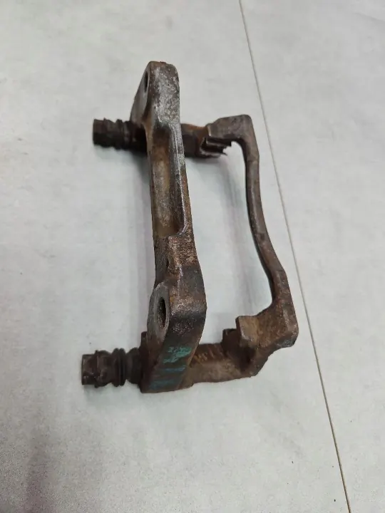 JEEP WJ Bride de serrage avant OEM jarzmo przód wj ate image 3